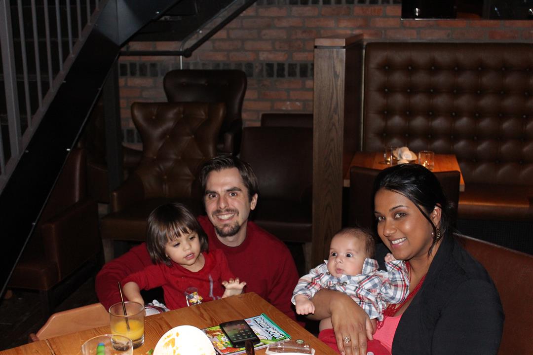 Eating out with Baby | REDS Midtown Tavern