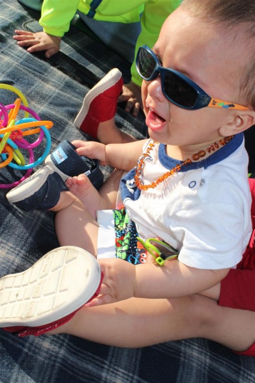 Fashion Friday | Kickin’ it with TOMS