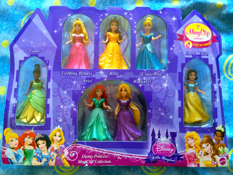 MagiClip Dolls with Tiana
