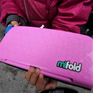 mifold booster seat, smallest booster seat