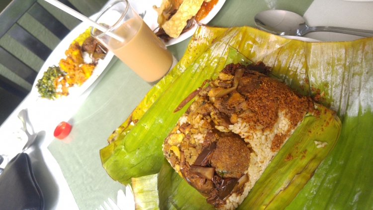 What to Eat in Sri Lanka : A Sri Lankan’s Guide to Food in Sri Lanka