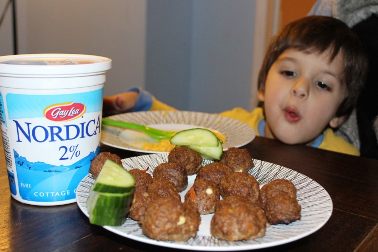 eggless meatballs with cottage cheese for school lunch