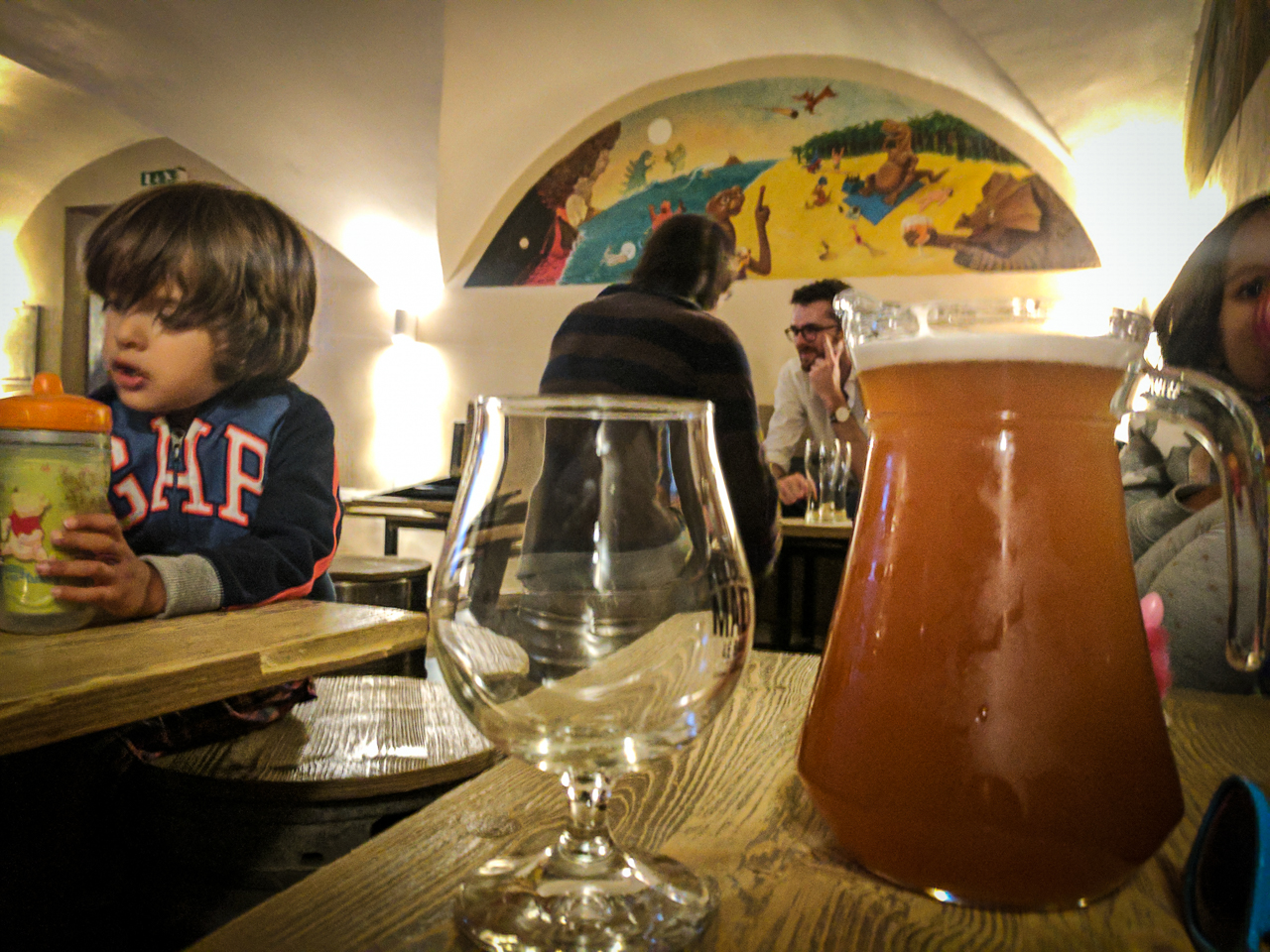 Les Fleurs Du Malt Interior Lyon Craft Beer