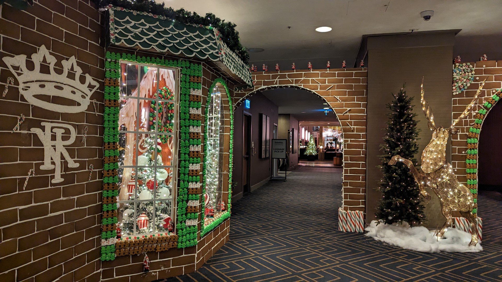 Royal york christmas tea