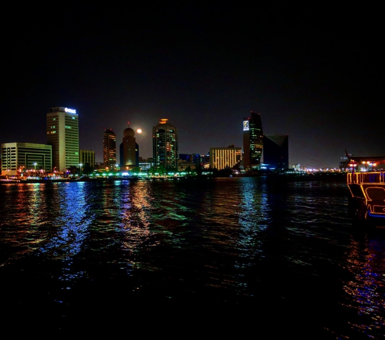 dhow dinner dubai 