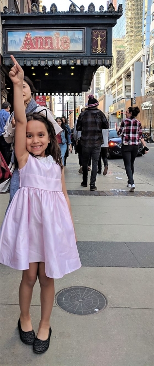 ANNIE the Musical with Kids #AnnieTO