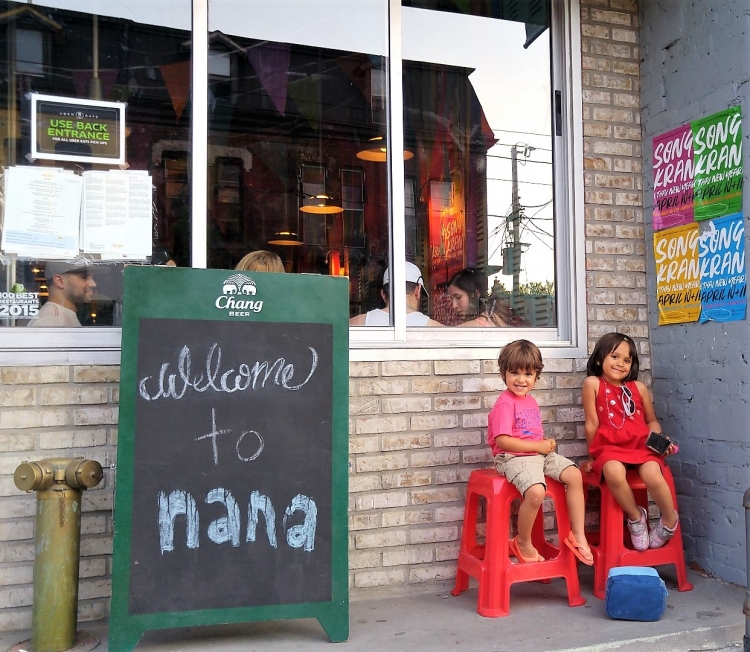 Giving Back by Dining Out #LocalLove