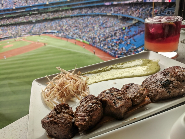 where to watch the blue jays game with kids. Sportsnet grill review