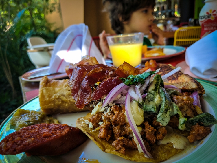 what to eat at Hotel Xcaret MExico