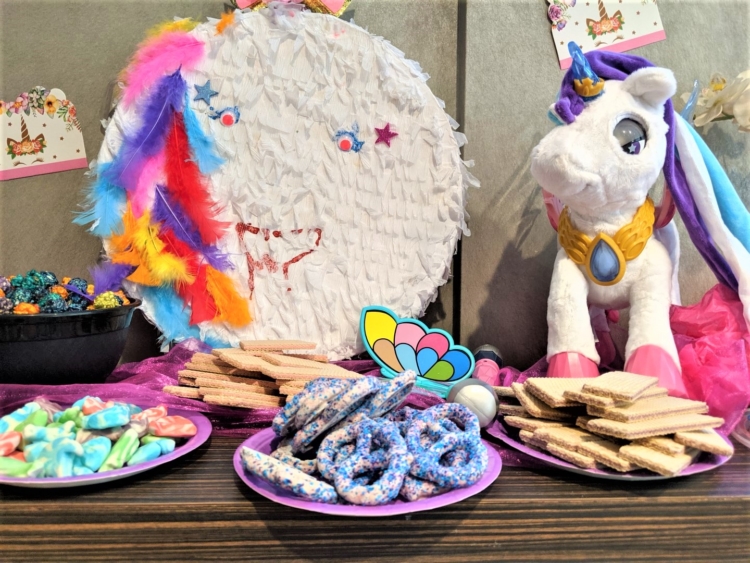 unicorn party decorations