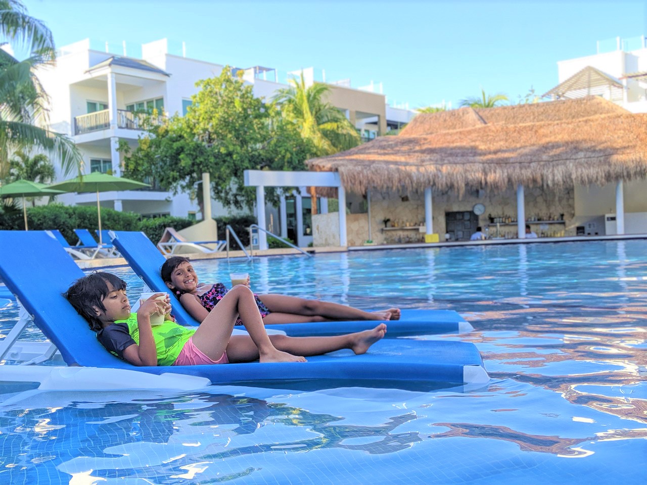 tight cropped white t shirt