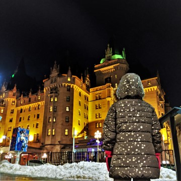 Sleeping in a Canadian Castle #MurphysDoOttawa