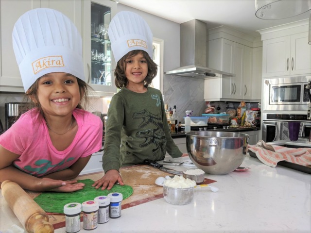 Cooking rainbow bagels with kids