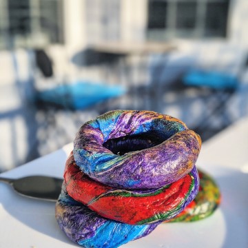 Easy Rainbow Bagels