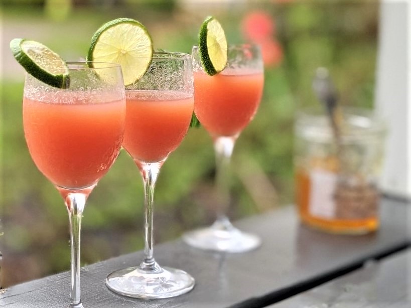 Guava mocktail that's easy with marmalade and coconut water