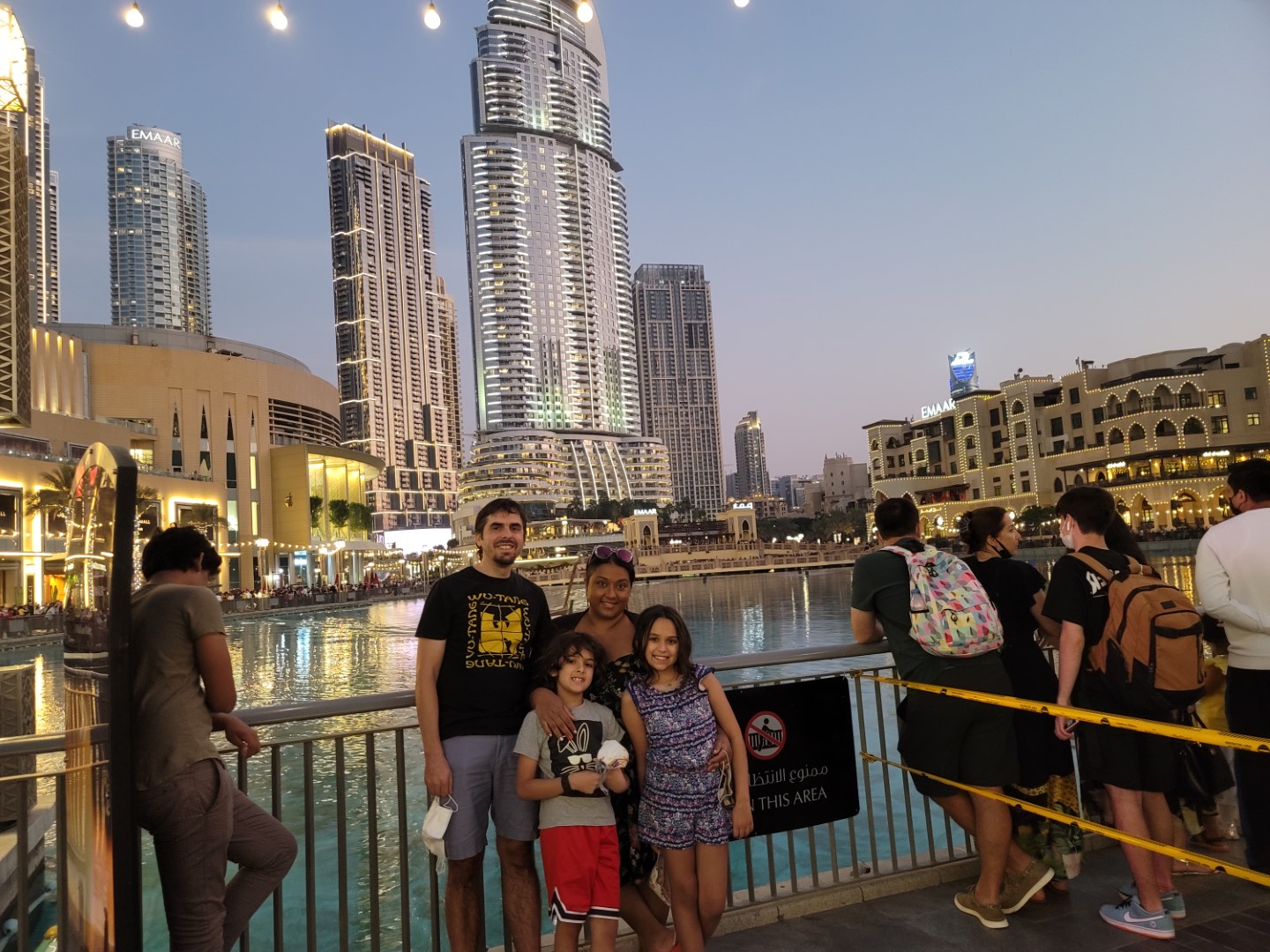 Murphys in Dubai at Fountain show