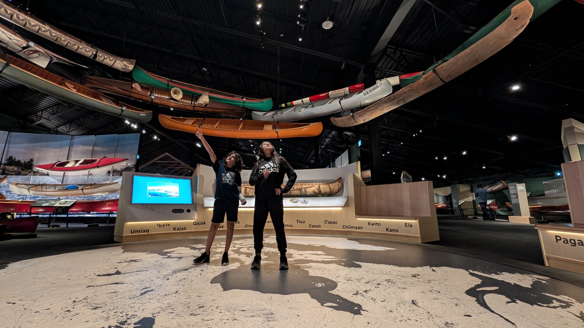 kids at Canoe museum in Petereborough