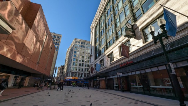 downtown crossing boston shopping with girls