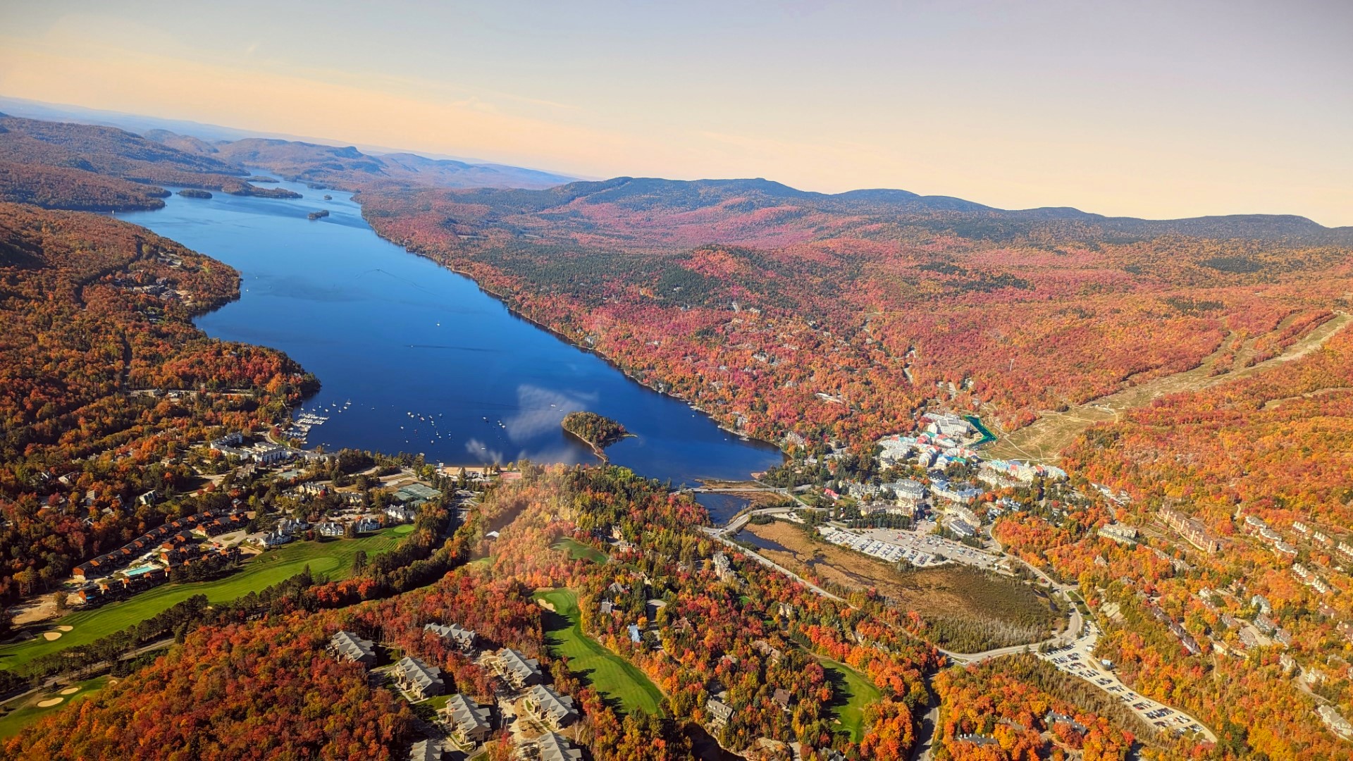 aerial view in the Laurentians during the fall