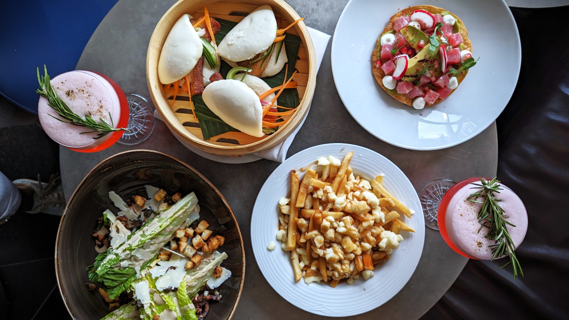 array of dishes to help you choose what to eat in Mont Tremblant