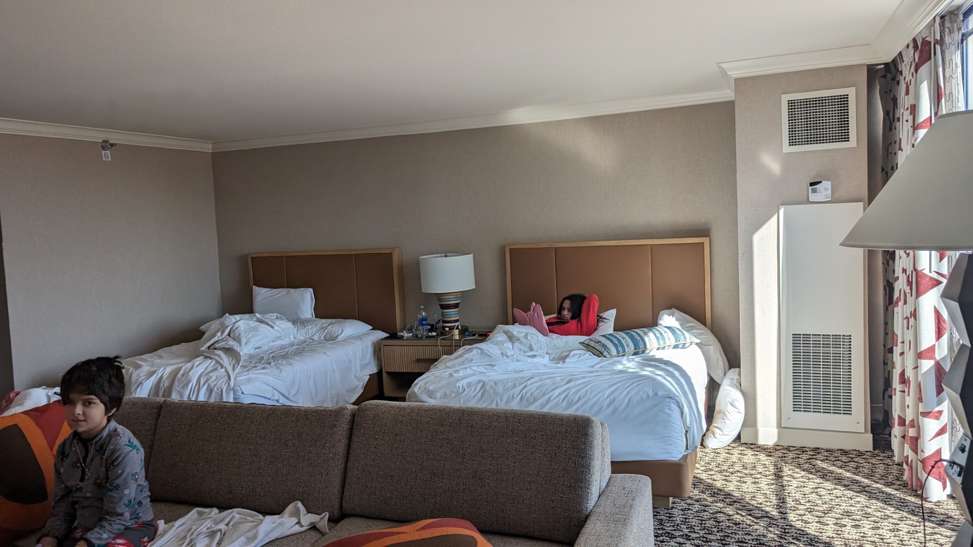 Vegas hotel with queen beds