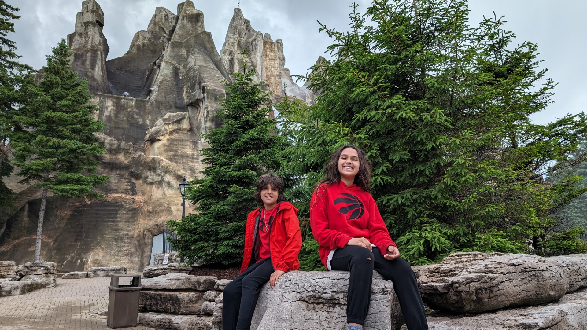 Canada's wonderland with tweens