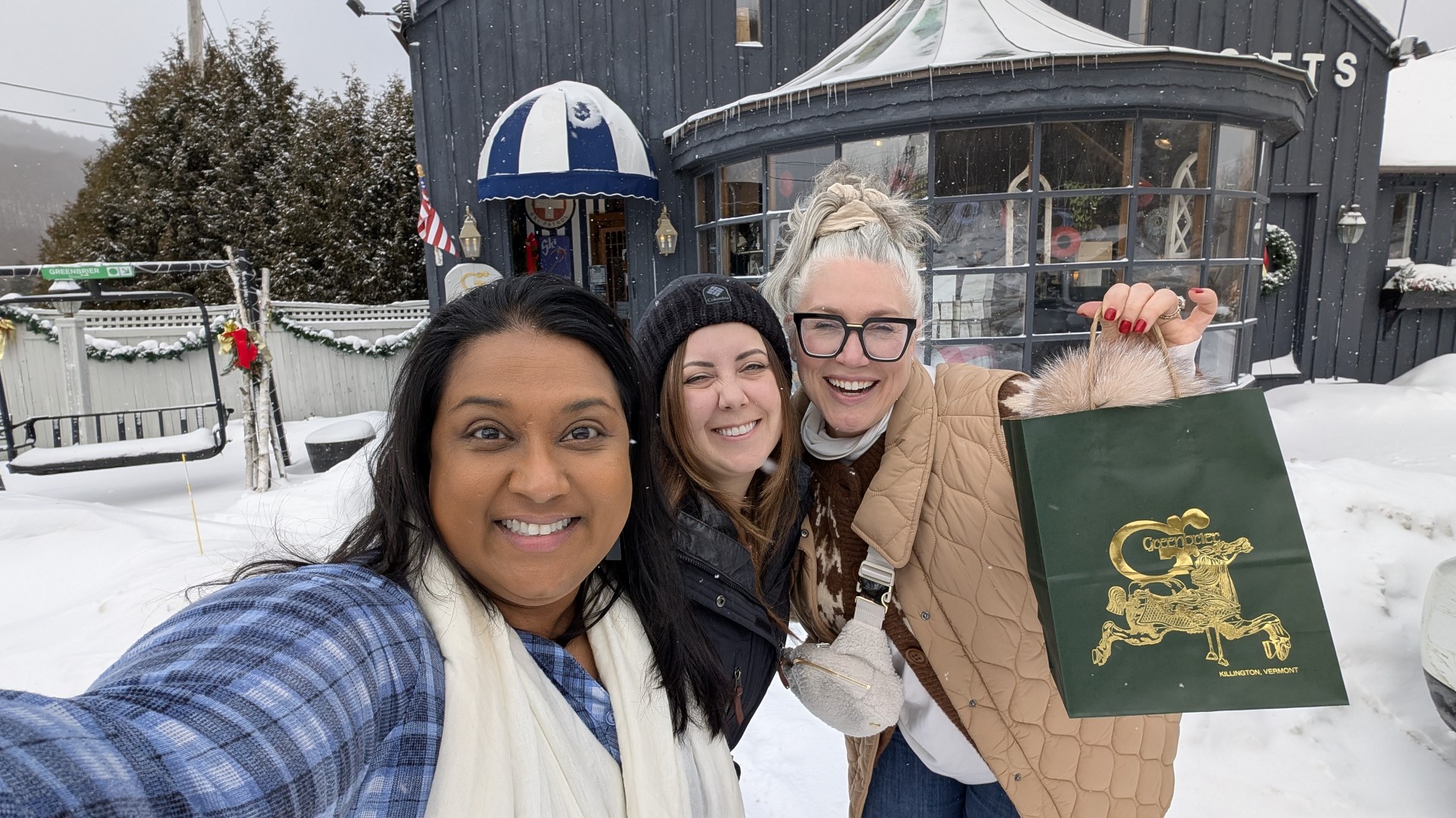 girls trip shopping in Vermont