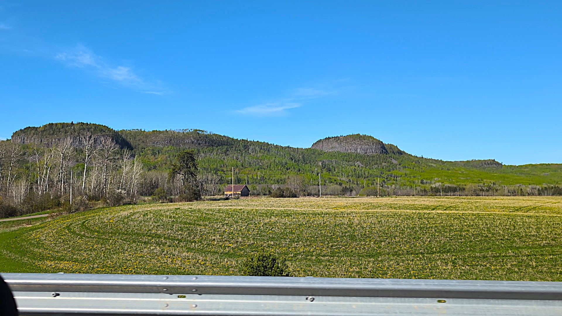 scenic drive in Thunder Bay