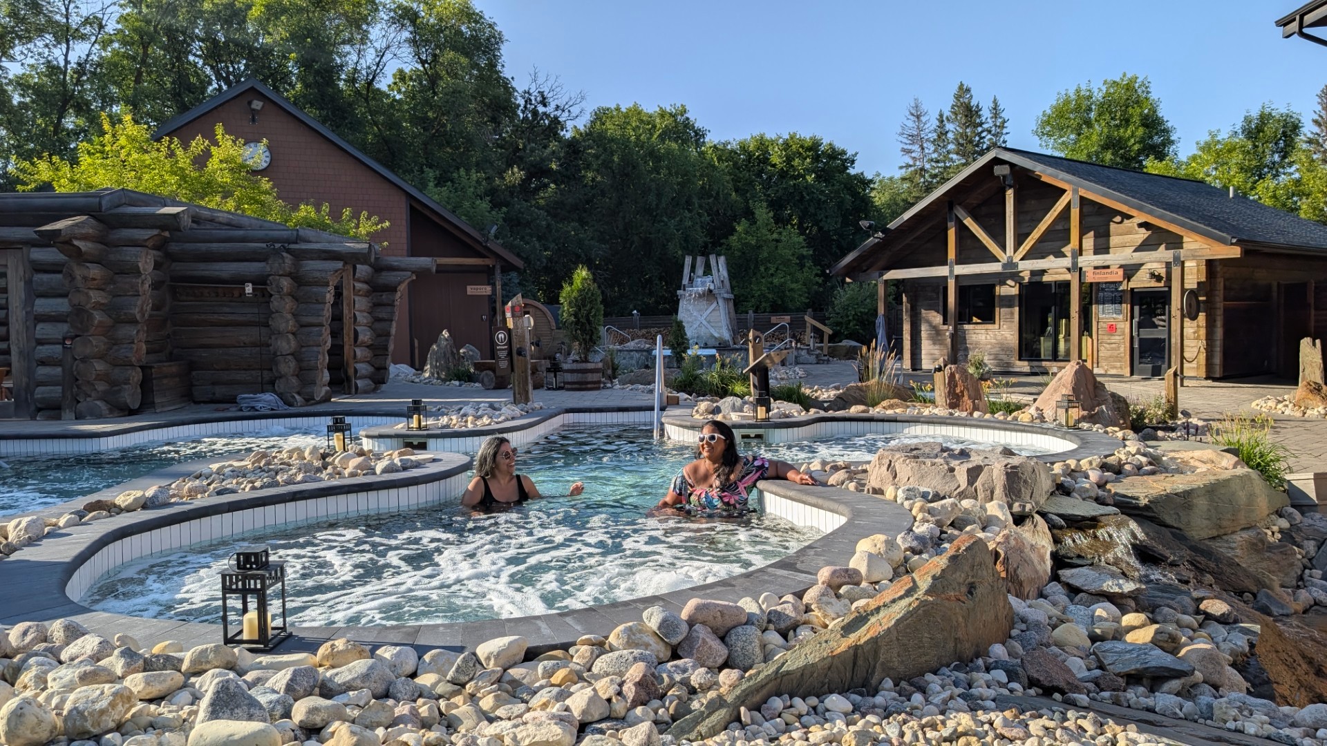 girls at spa in Winnipeg