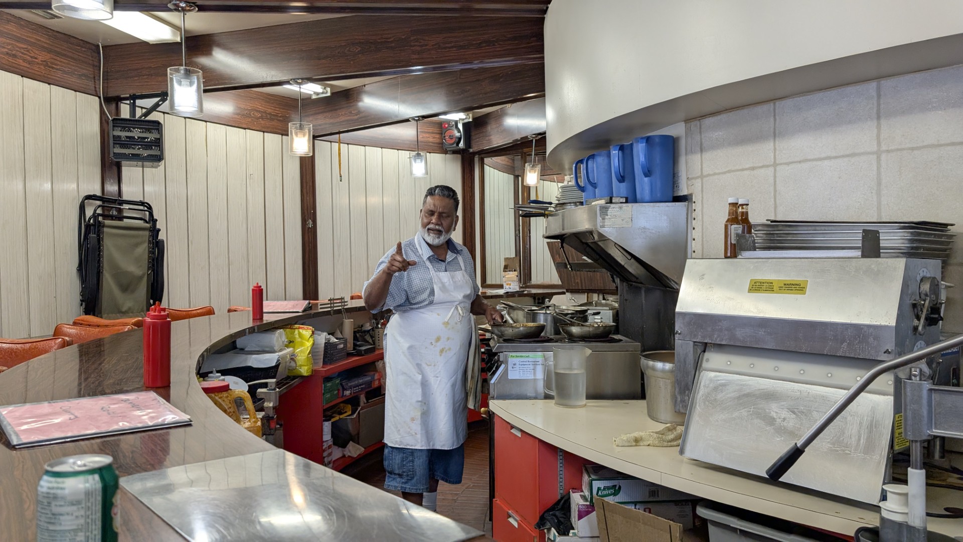 fameena's Winnipeg Caribbean