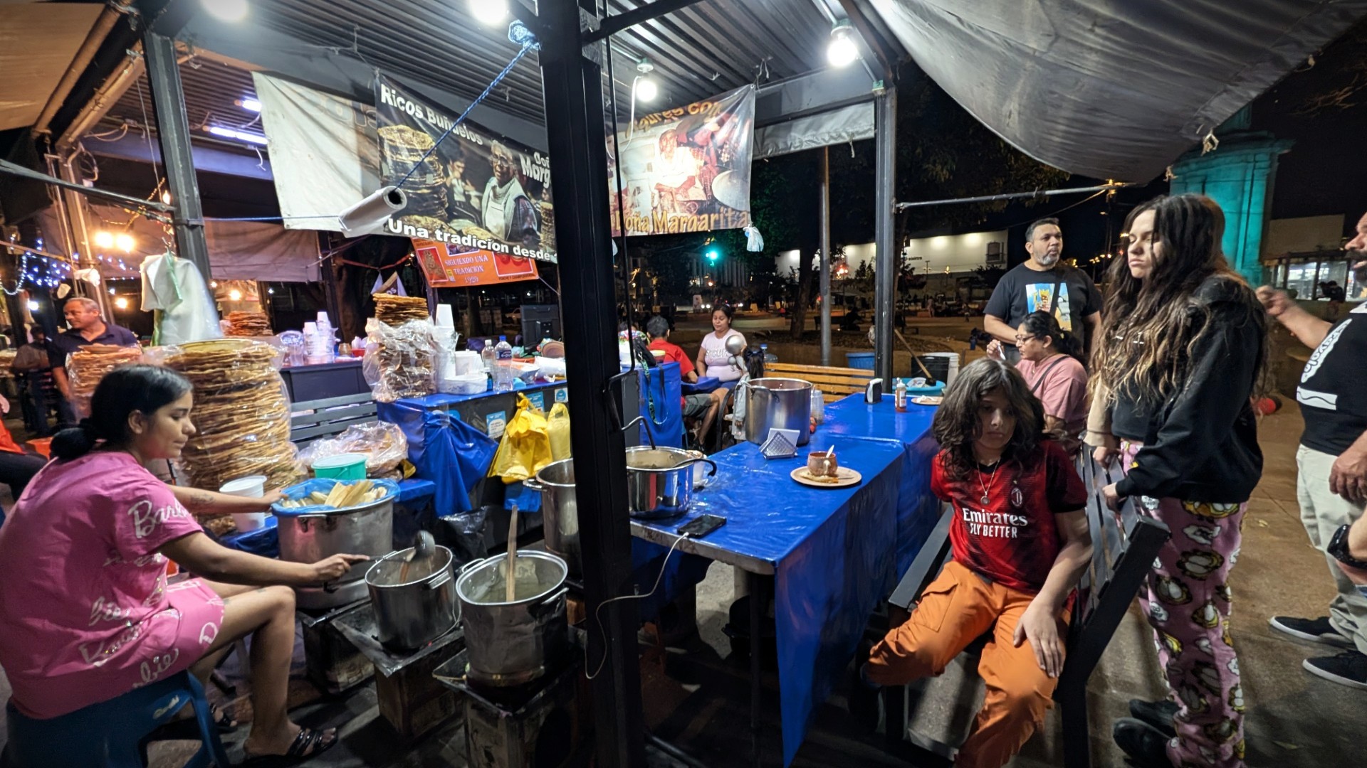 street food in Guadalajara with kids