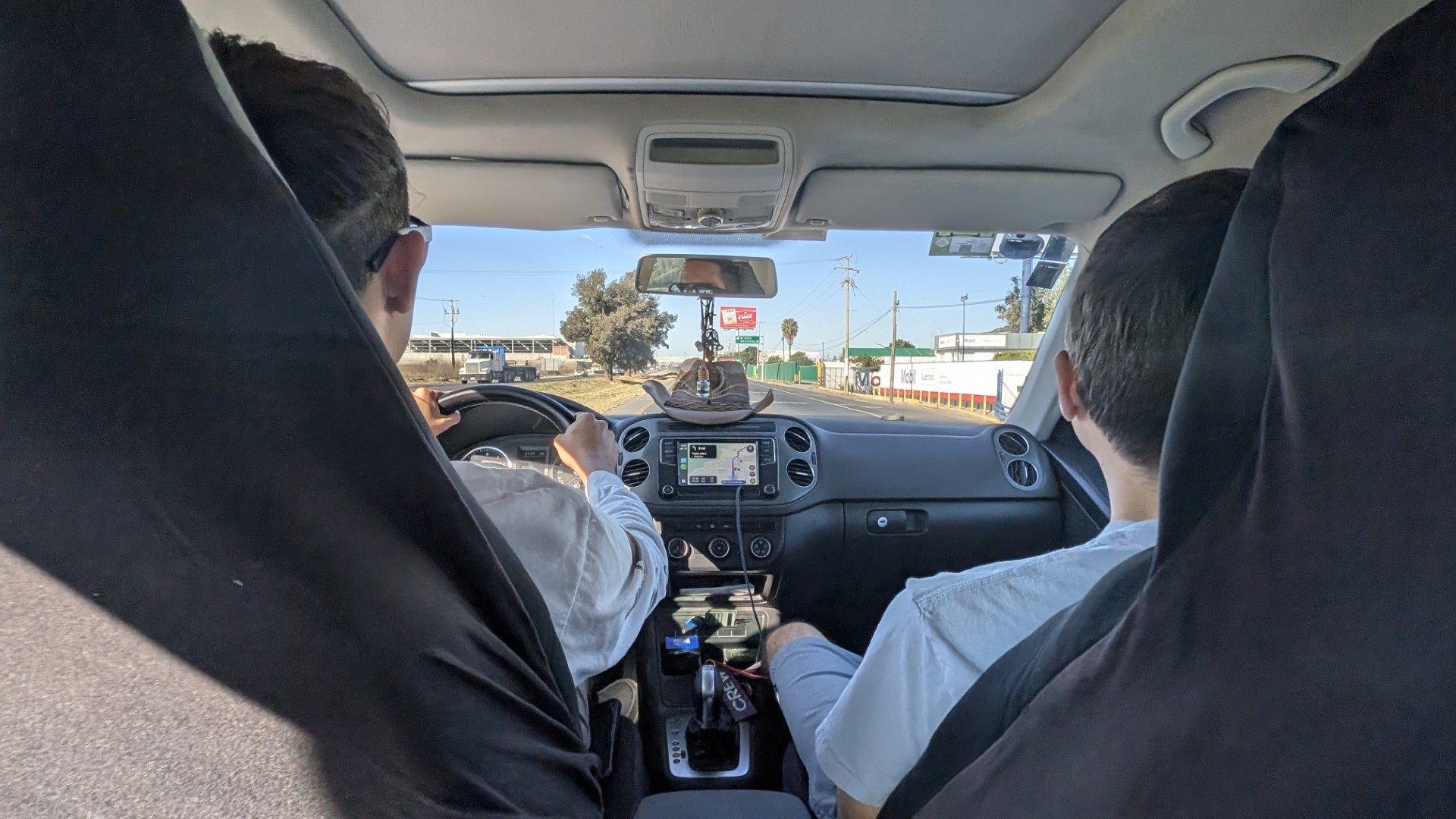 Driving to Tequila with private driver